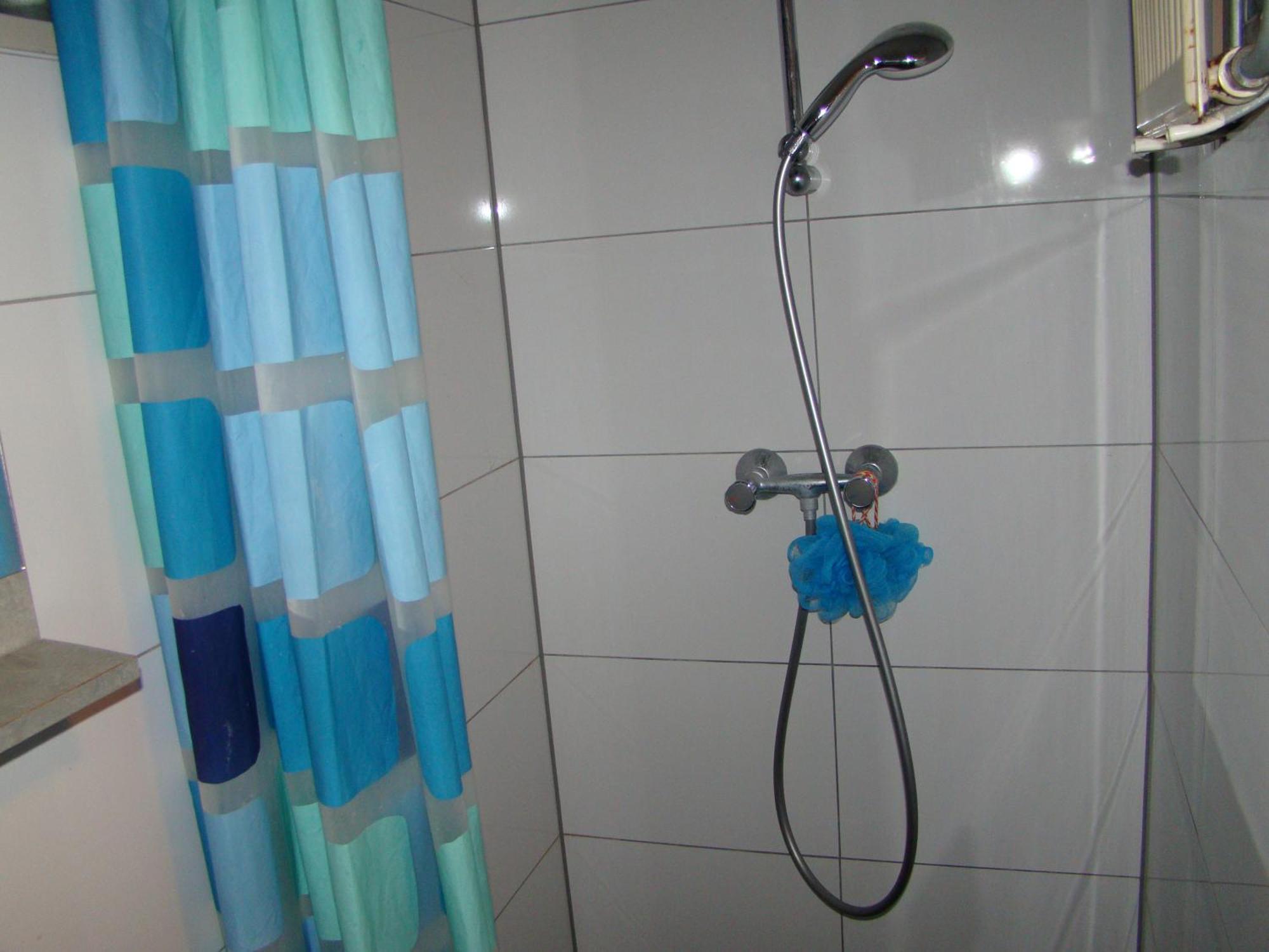 Amsterhouse B&B Amsterdam Bagian luar foto